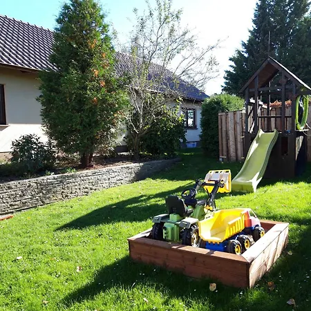 Lejlighed Ottokar Familie Dust Naehe Neubrandenburg Knorrendorf