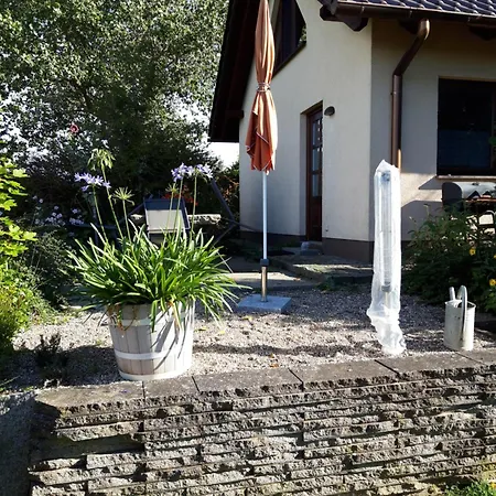Ottokar Familie Dust Naehe Neubrandenburg *